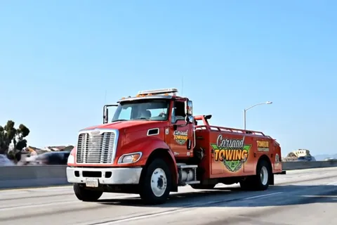 Heavy-duty tow by Carsaad Towing