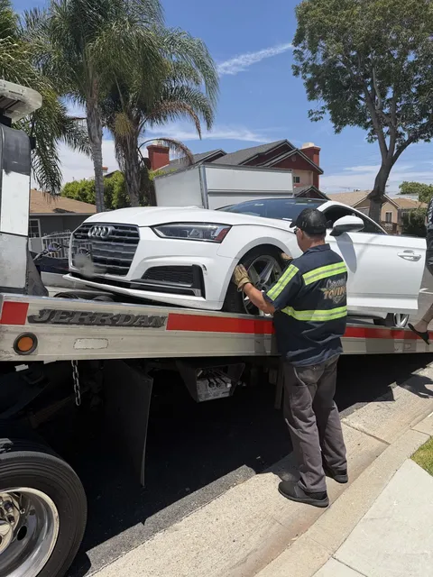 Towing service in Norwalk, CA, photo 4